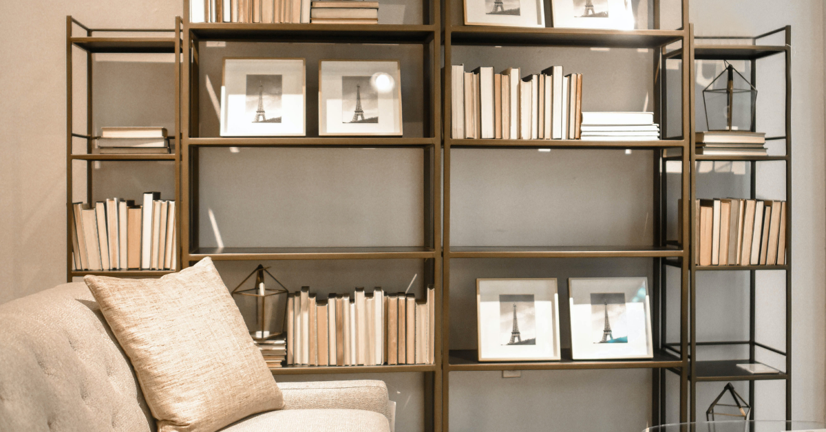 9 Expert Design Secrets to Styling Bookshelves