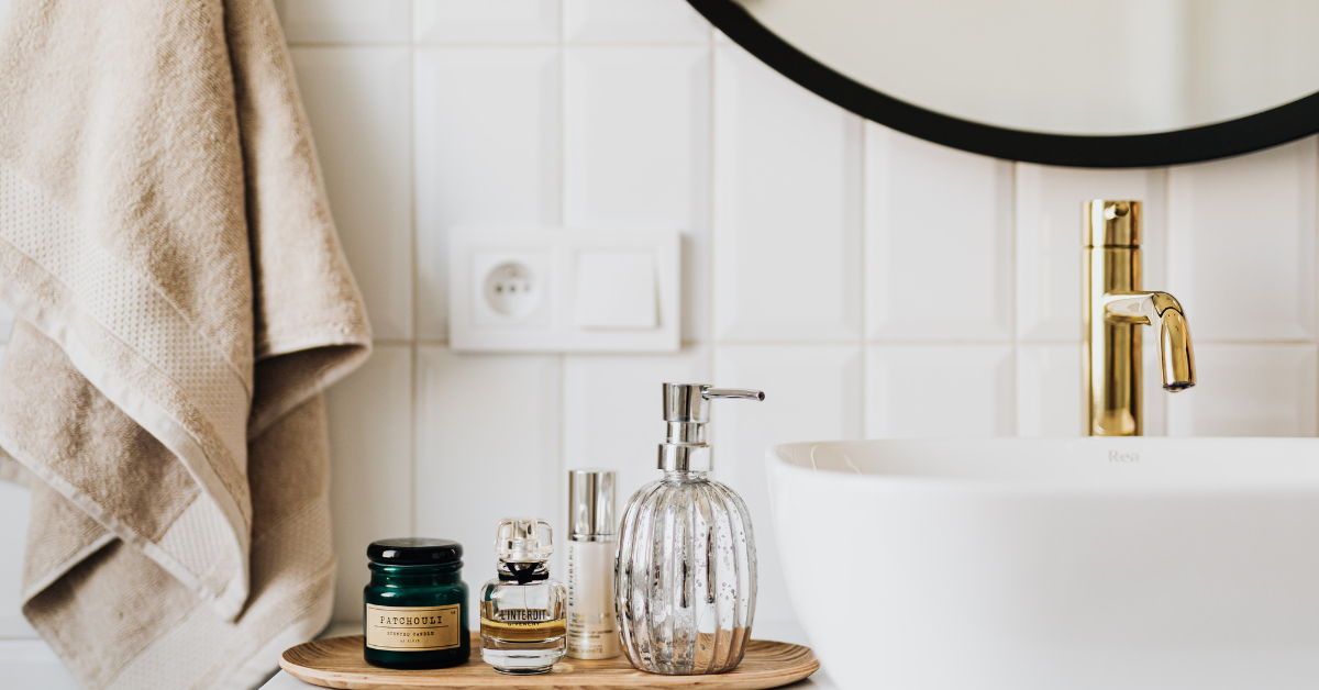 Transforming Your Bathroom into a Spa Oasis: Simple Design Hacks to Try